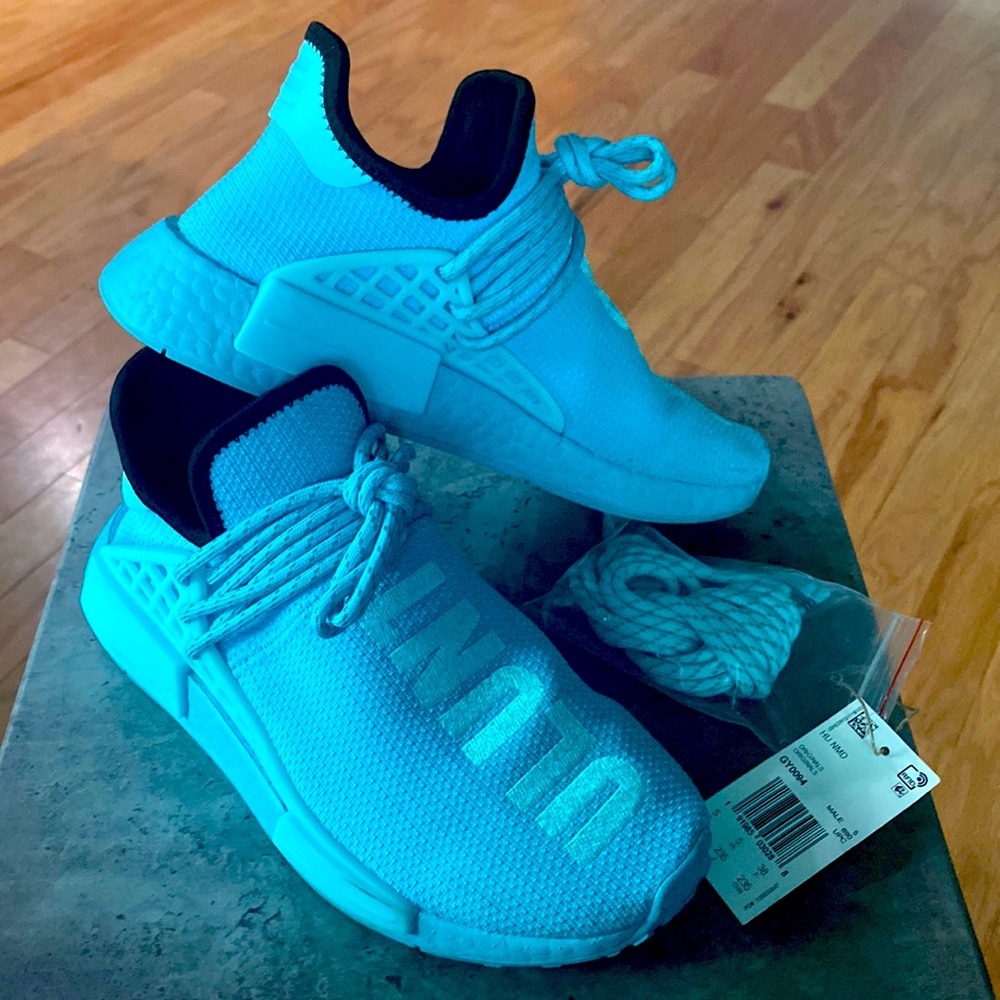 Pharrell X NMD Human Race “Aqua”ADIDAS boys size 5.5  woman’s size 7